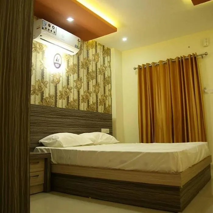 City Tower Lodge Nilambūr 0*,